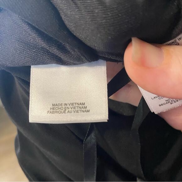 Evan Picone Black Sheath knee length faux wrap dress NWT size 6 - Picture 6 of 12